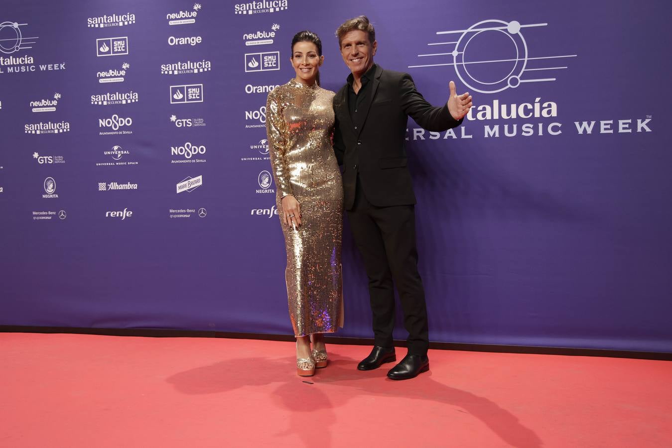 Muchos artistas acudieron a la Plaza de España para ver la gala 'El Flamenco es universal'