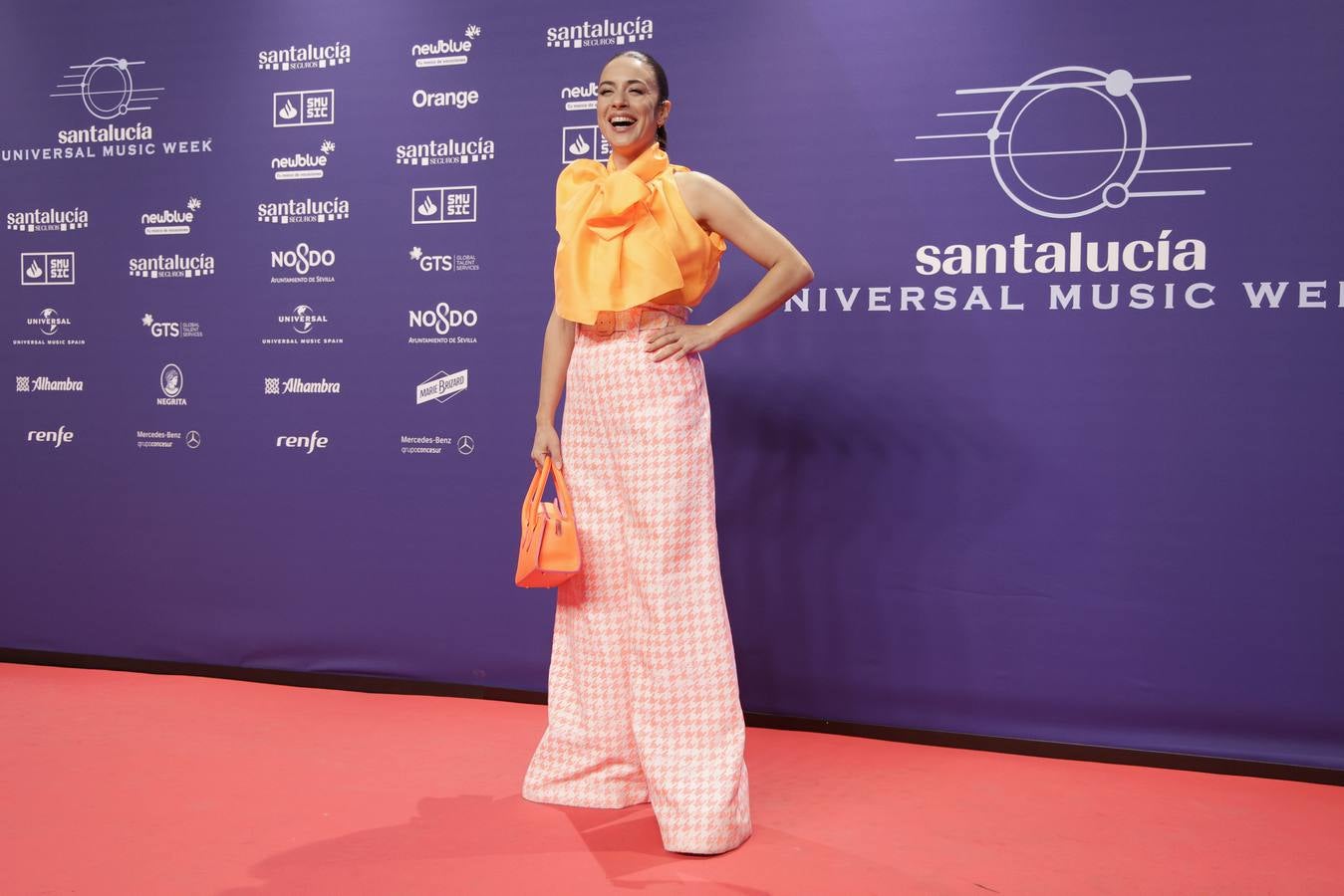 Muchos artistas acudieron a la Plaza de España para ver la gala 'El Flamenco es universal'