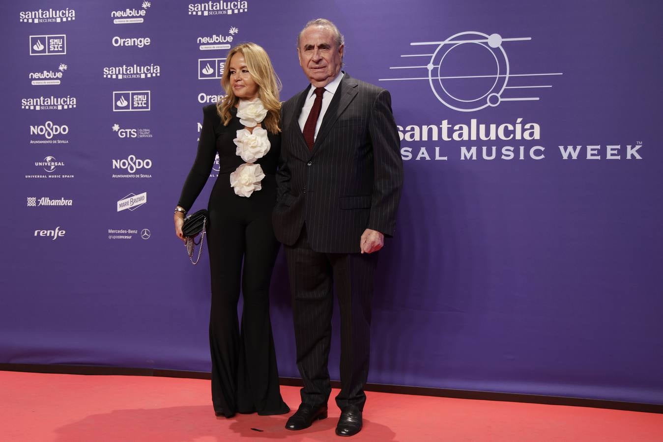 Muchos artistas acudieron a la Plaza de España para ver la gala 'El Flamenco es universal'