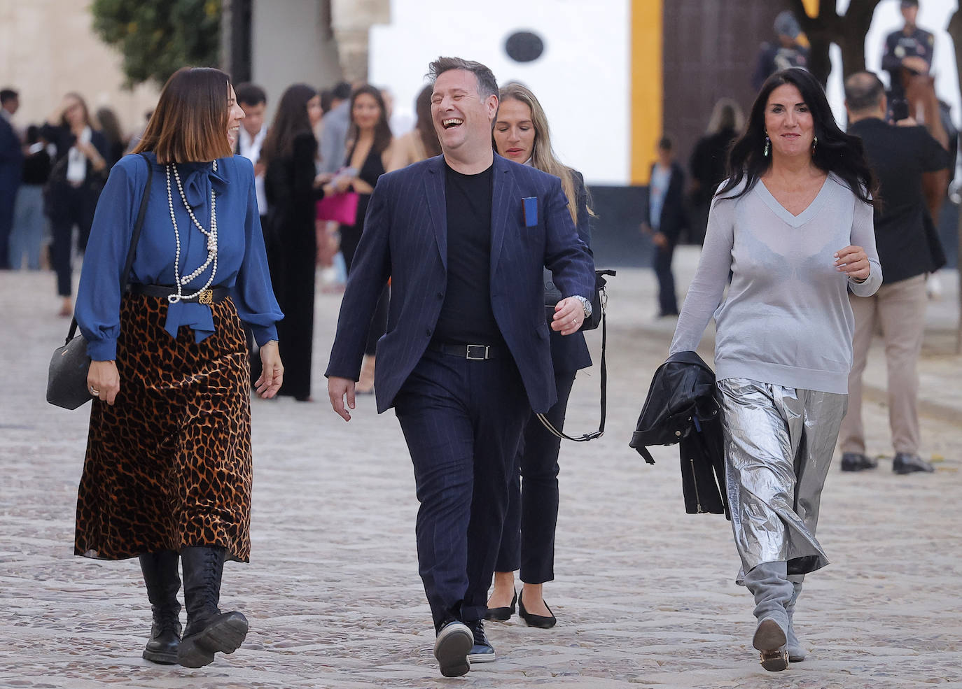 El humorista Carlos Latre llegando al Real Alcázar de Sevilla para celebrar la gala