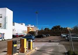 El Ayuntamiento de Sevilla prorroga hasta marzo el parking de los Jardines del Valle tras la ampliación de las catas