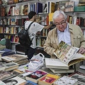 Comienza la Feria del Libro Antiguo de Sevilla, que homenajea a Rebecca Buffuna