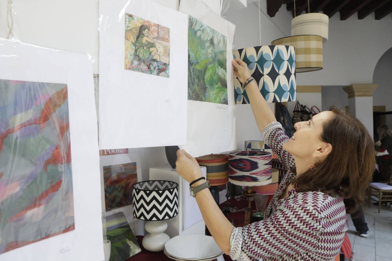 Mercado de Navidad de la asociación Nuevo Futuro Sevilla instalado en la Fundación Valentín de Madariaga