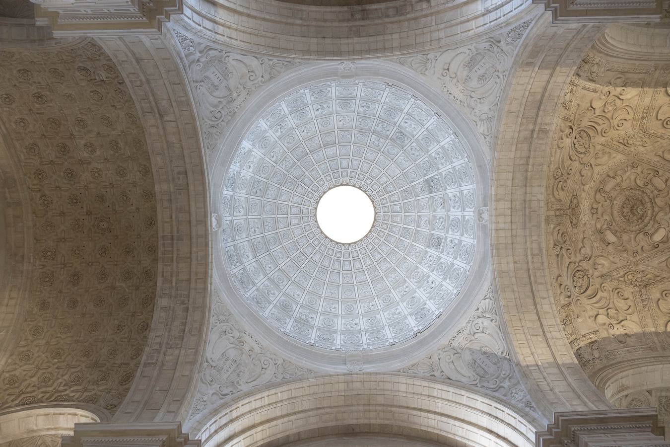 La parroquia del Sagrario luce majestuosa tras su compleja rehabilitación