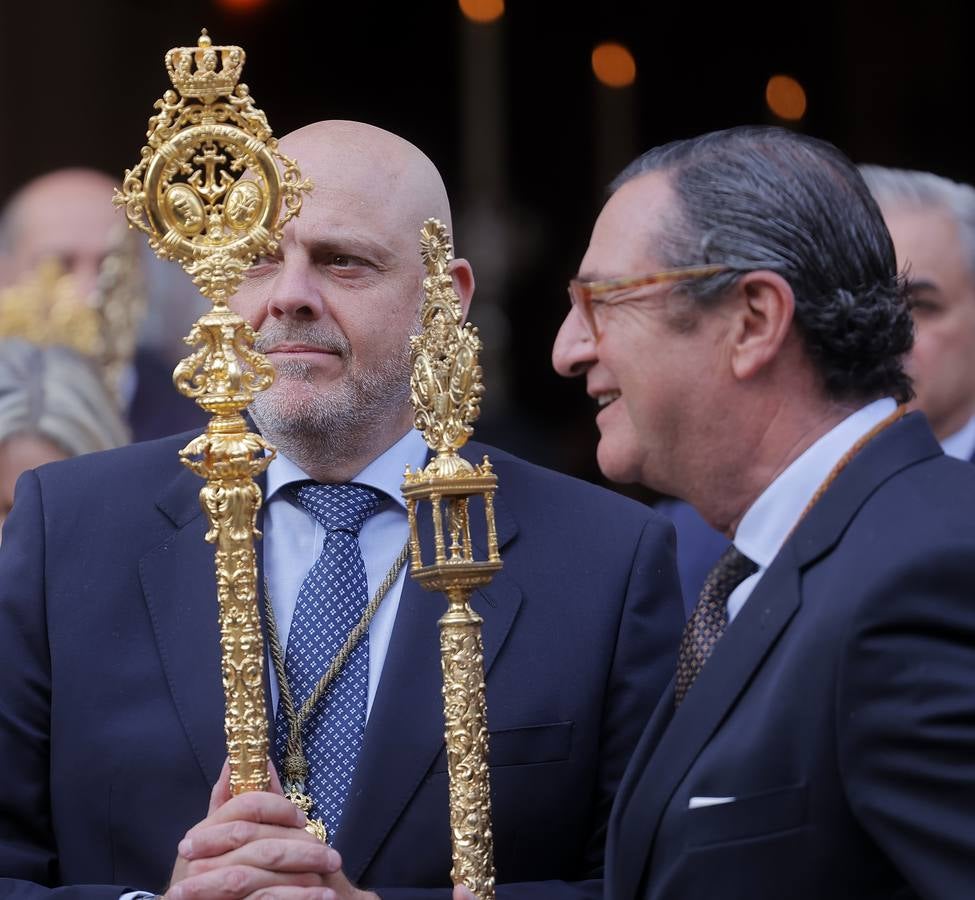 La Virgen del Patrocinio recorre las calles del barrio sevillano de Triana