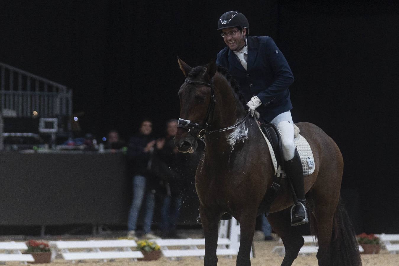 Multitud de actividades atraen cada día a los aficionados al mundo del caballo 