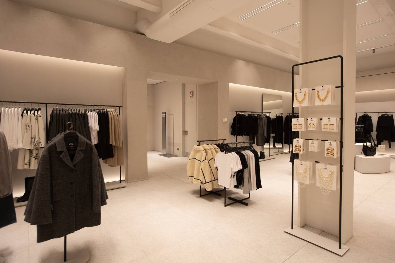 Apertura de la nueva tienda de Zara en el centro de Sevilla