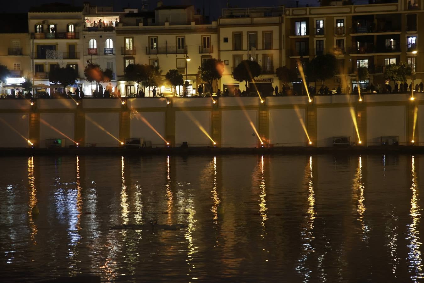 El estreno del espectáculo Navigalia, el 'mapping' navideño de Sevilla
