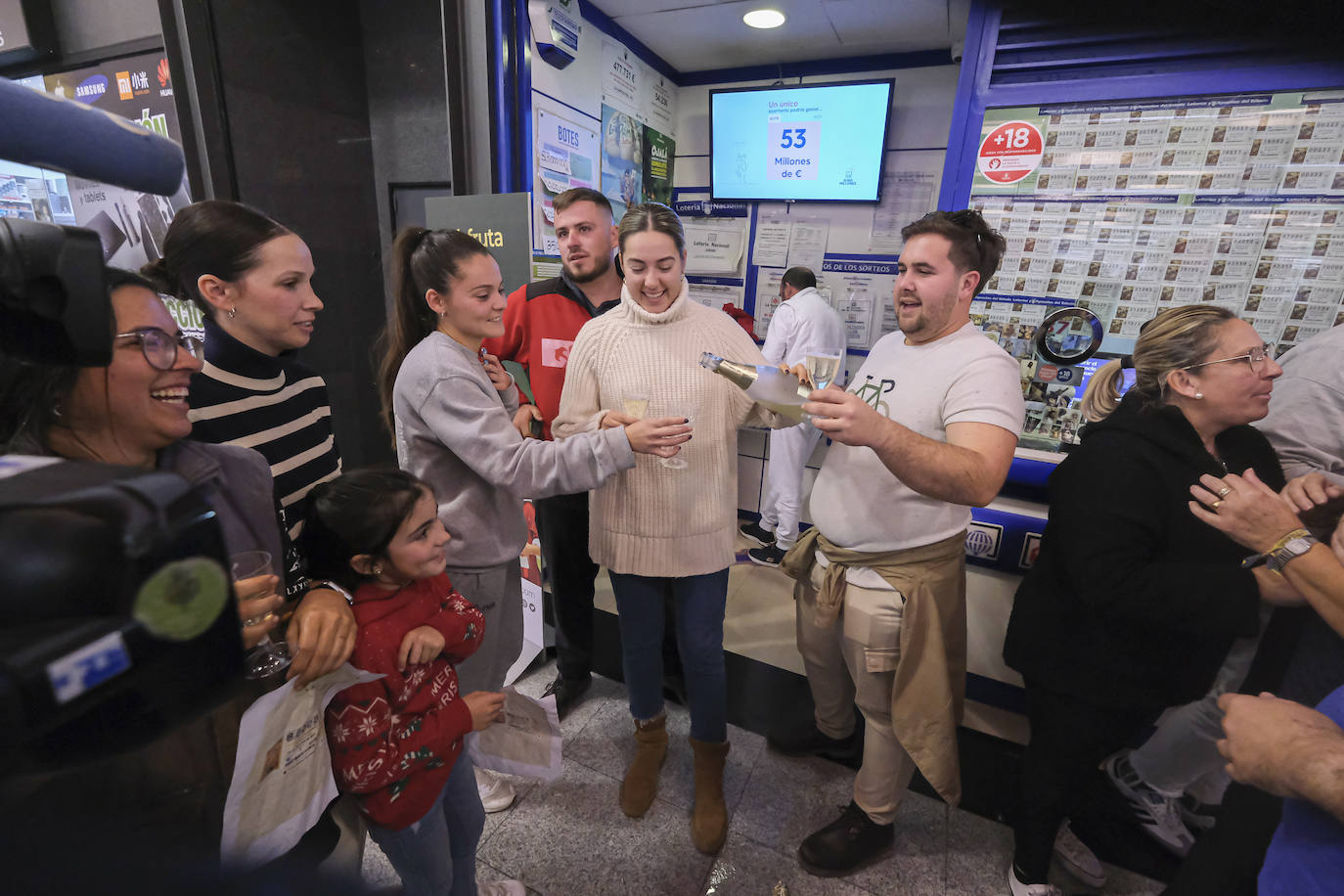 El Gordo de la Lotería de Navidad 2023 deja 60 millones de euros en Écija
