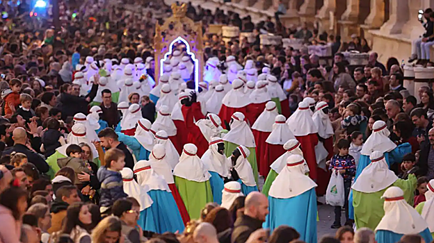 Séquito de beduinos del Heraldo Real de Sevilla 2023