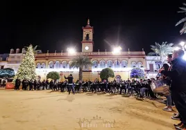 La banda Santa María Magdalena de Arahal estrena un villancico dedicado a su pueblo