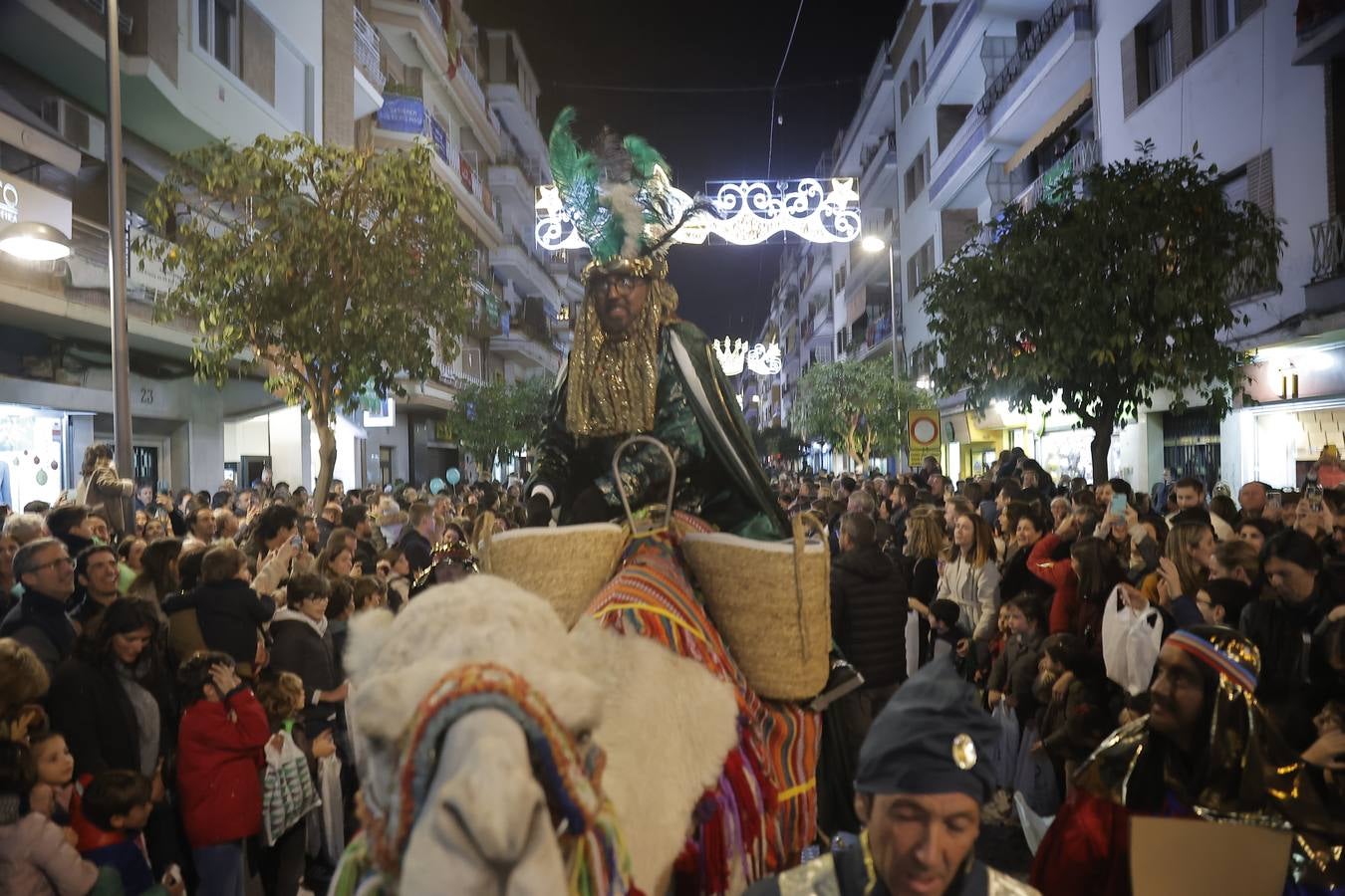 El barrio de Los Remedios se echó a la calle para acompañar al Heraldo en su visita a la ciudad
