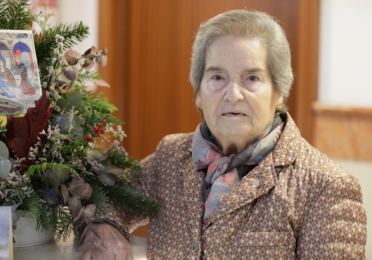 Encarna se siente como en casa en la residencia de la Orden de San Juan de Dios de Sevilla