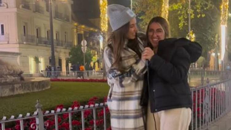 En vídeo: India Martínez sorprende a una cantante callejera en Sevilla