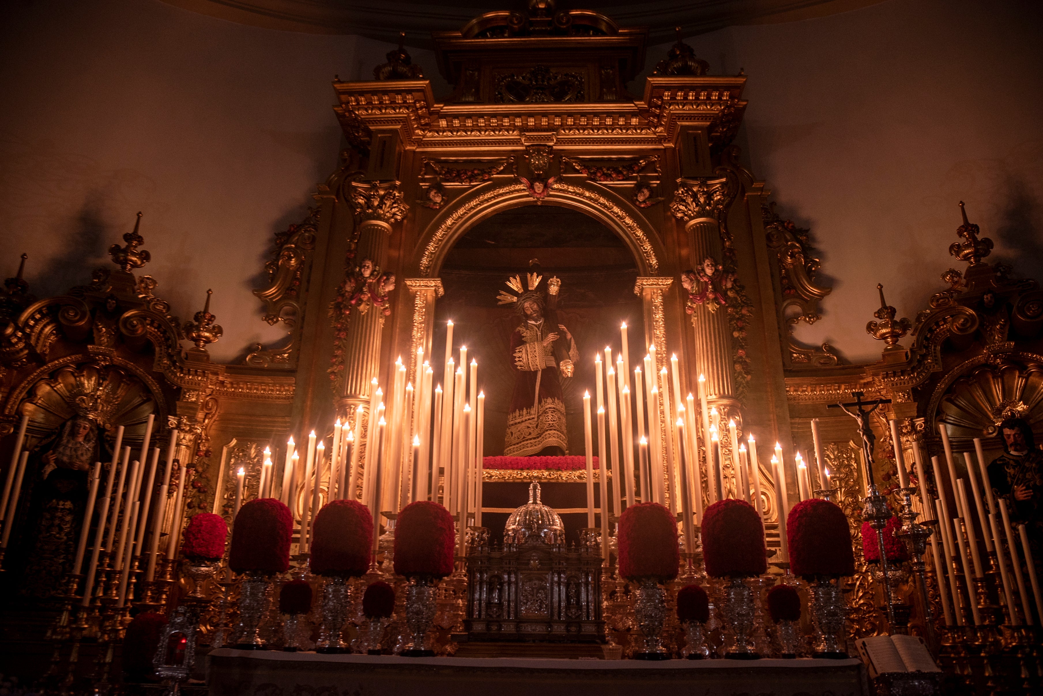 Los cultos a Jesús del Gran Poder