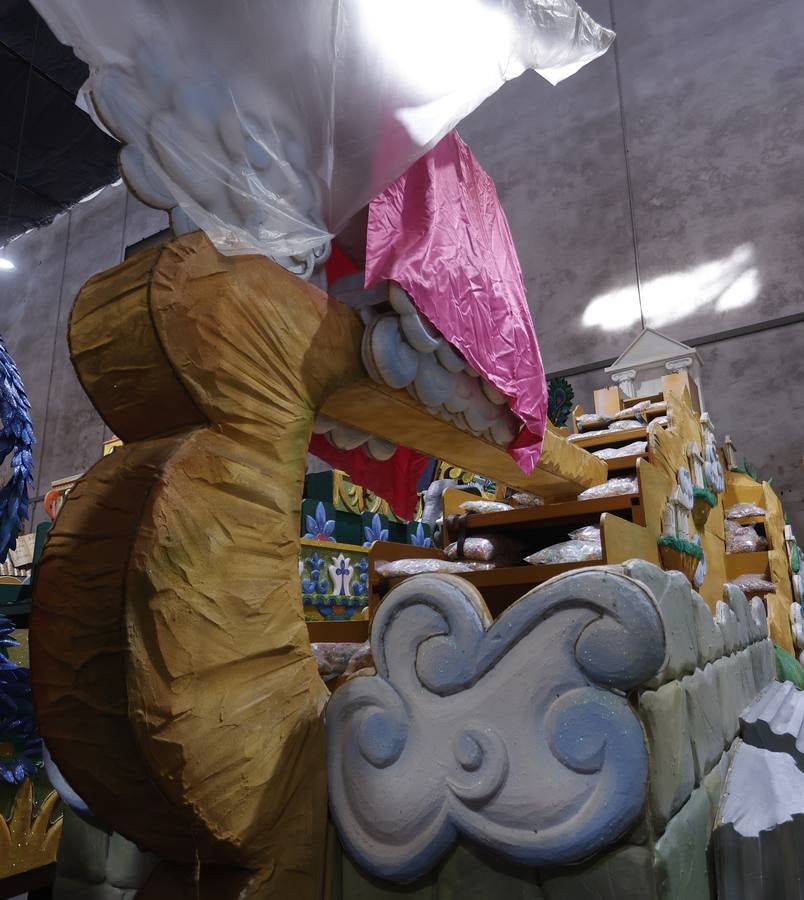 Carroza 'Dioses del Olimpo'