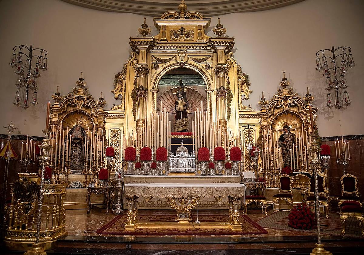Altar de quinario de Nuestro Padre Jesús del Gran Poder