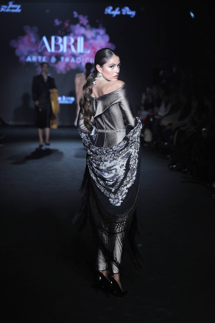 El desfile de Juan Foronda y Rafa Díaz en We Love Flamenco 2024