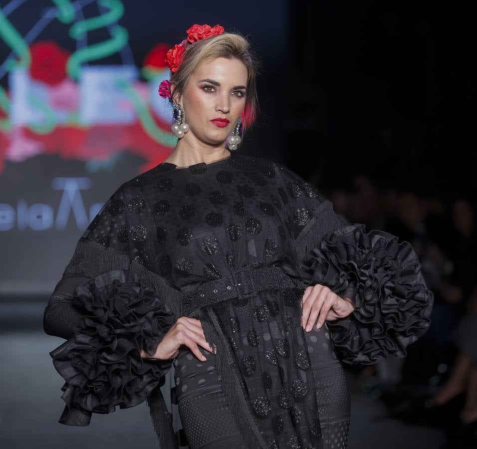 Quinto desfile de marcas emergentes con Nuria Moraza, Ángela Trigo y José Paco Couture