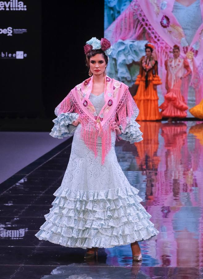 Desfile de Diseño Hermanas Serrano