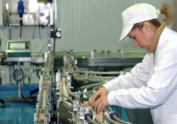 La tasa de paro en Andalucía cae a su menor cifra desde 2008, aunque sigue siendo la tercera peor del país