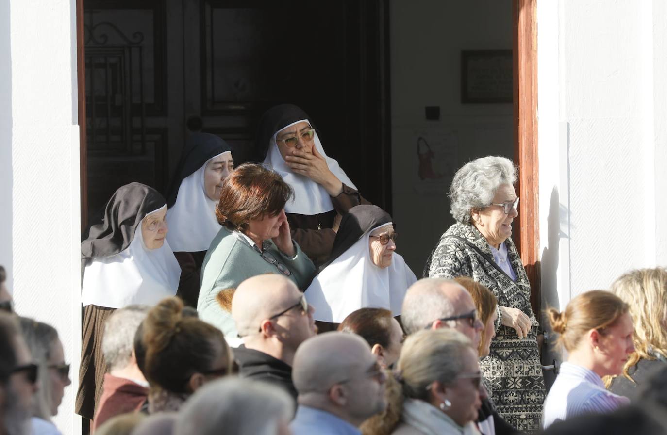 Multitudinario adiós a la familia de Morón fallecida en accidente de tráfico cuando viajaban para ver al Sevilla en Copa 