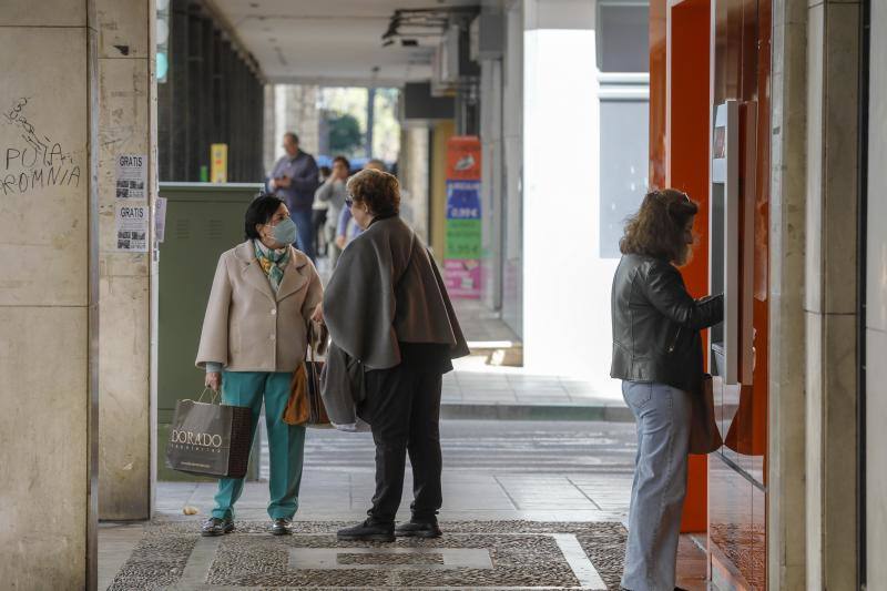 Imágenes sobre el barrio sevillano de Los Remedios