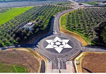 Espartinas inaugura, cuarenta años después, su demandada conexión con la autovía A-49