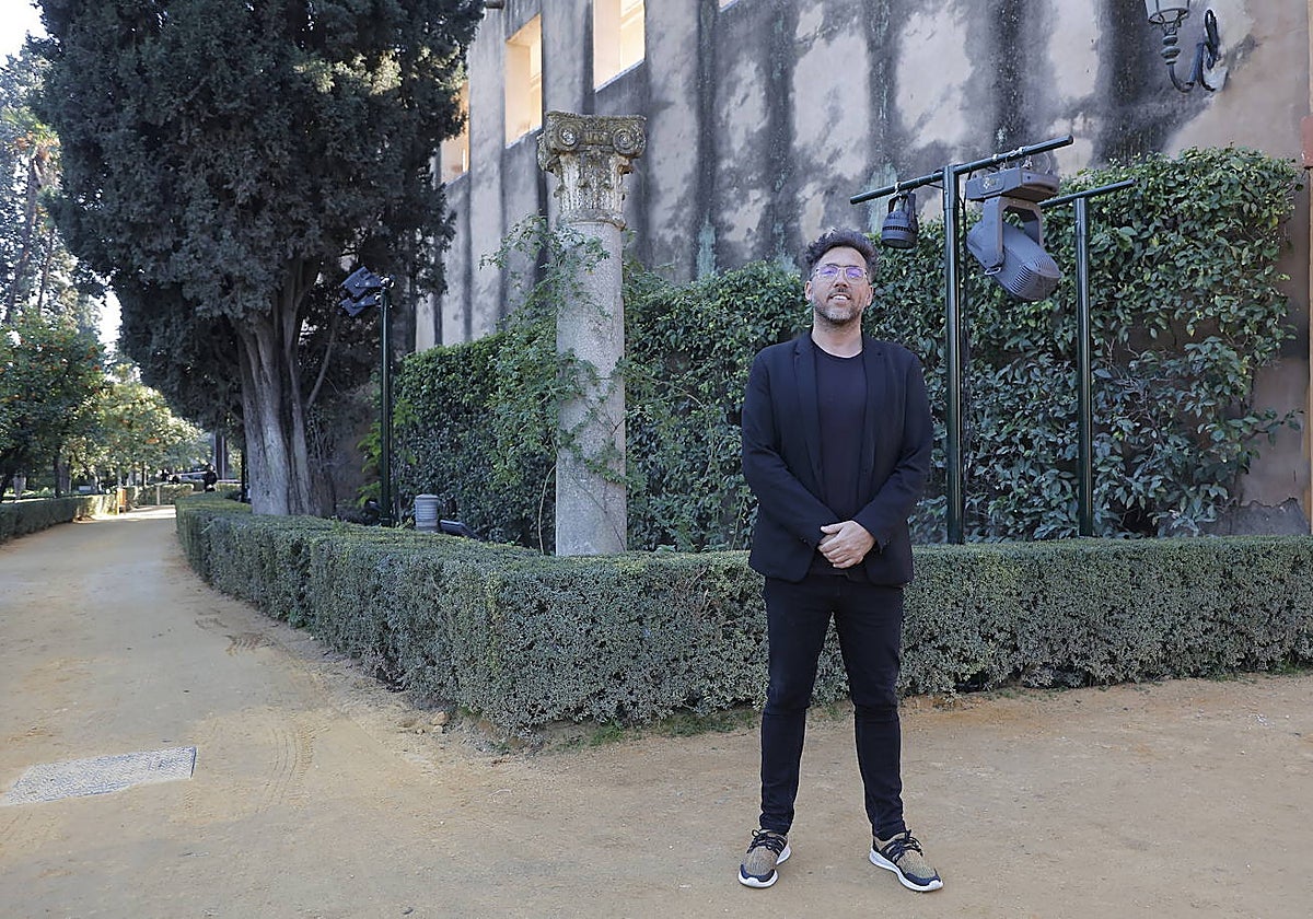 El responsable de la Zona Sur Naturaleza Encendida, Javiero Lebrato, en el Alcázar de Sevilla