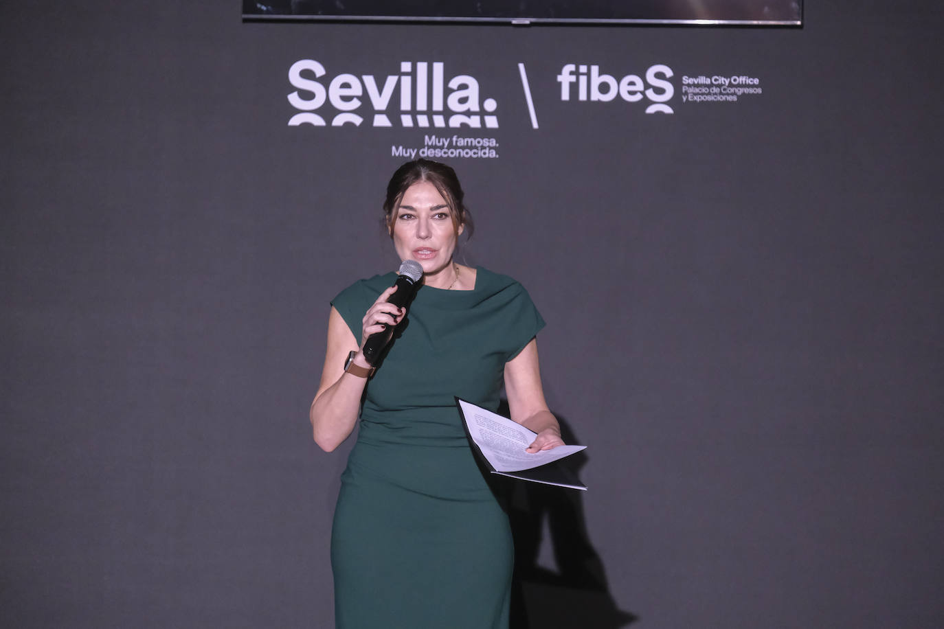 La Fundación Cajasol de Sevilla acoge el desfile de Emprende Lunares