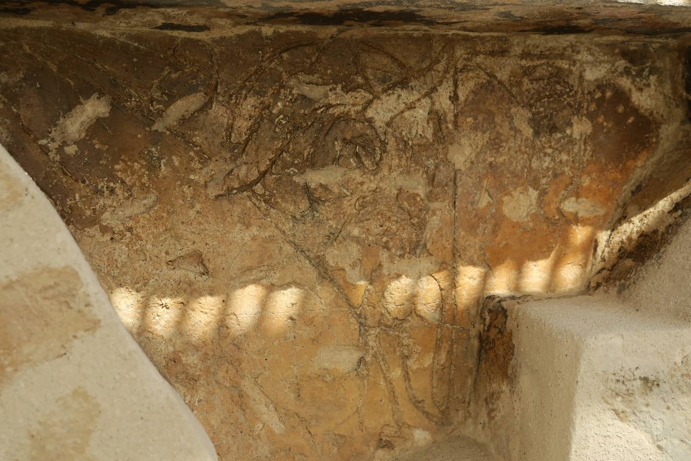 Dibujos hallados en la Giralda