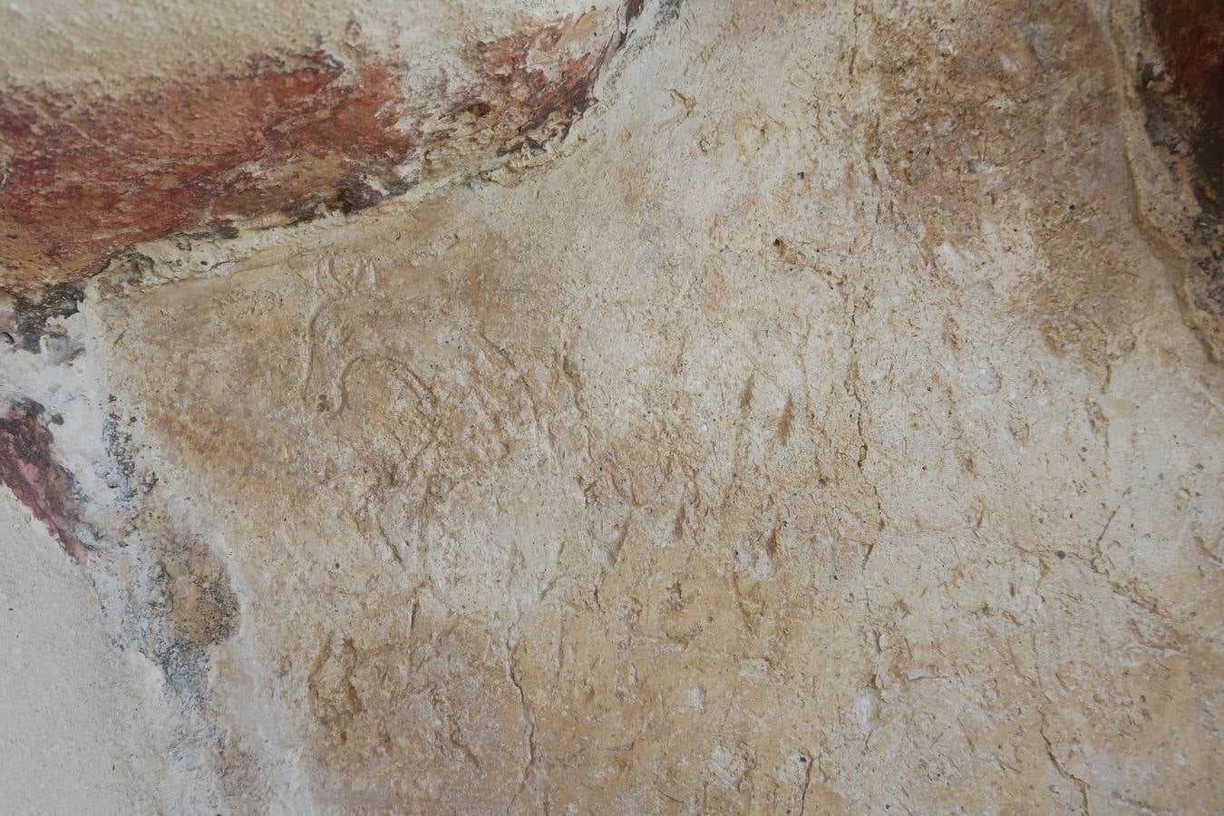 Dibujos hallados en la Giralda