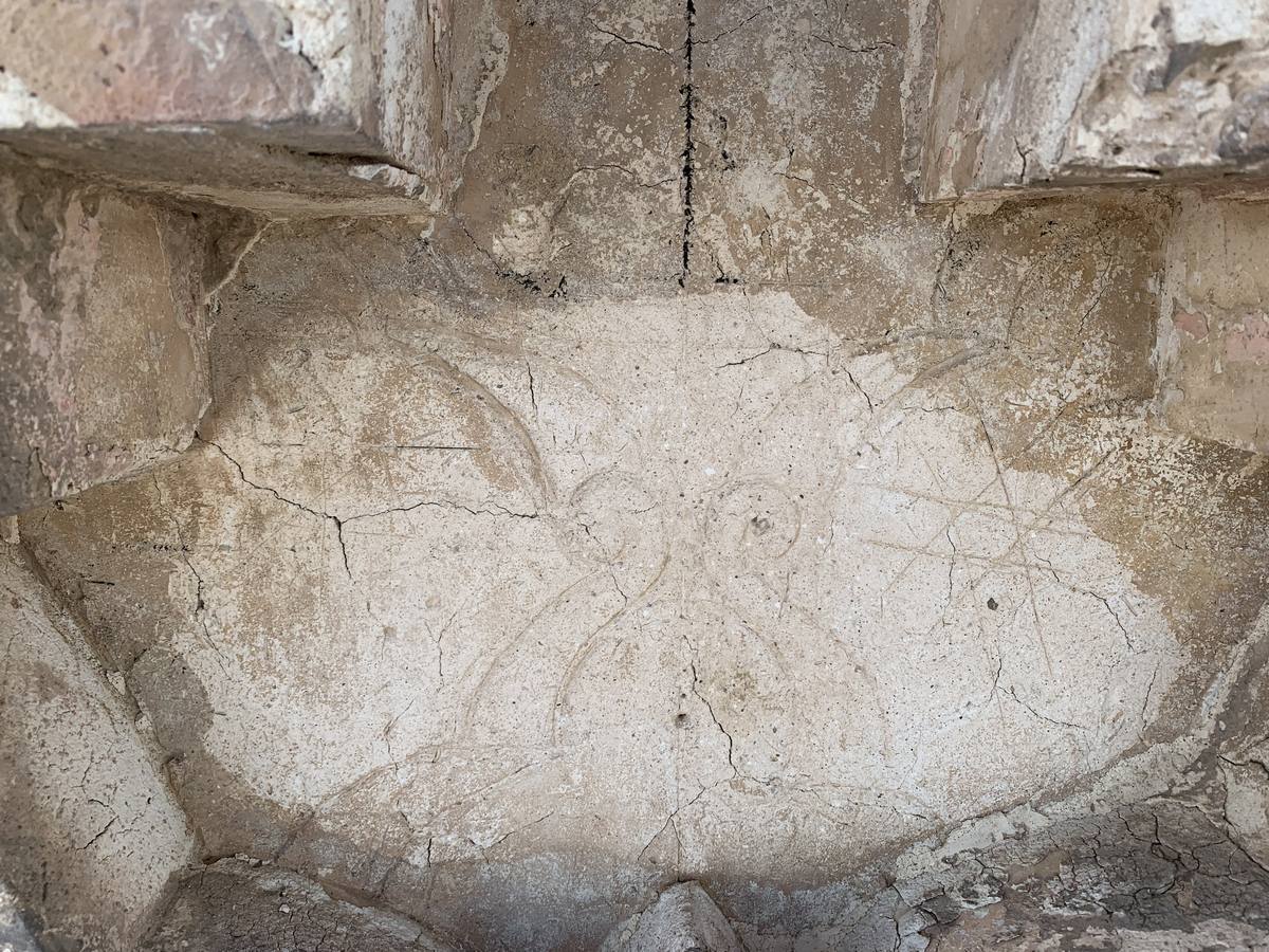 Dibujos hallados en la Giralda