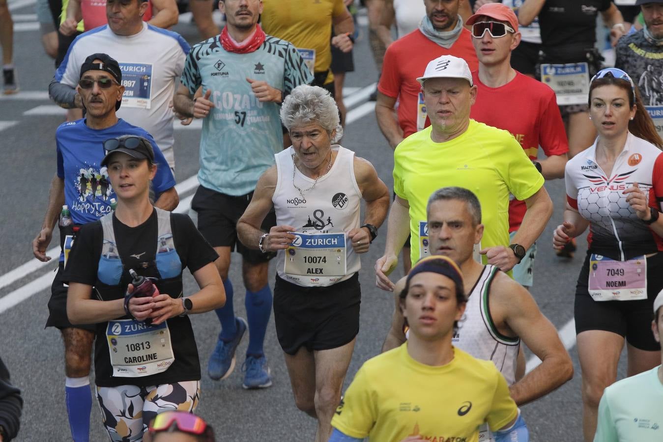 Corredores por el centro histórico de Sevilla