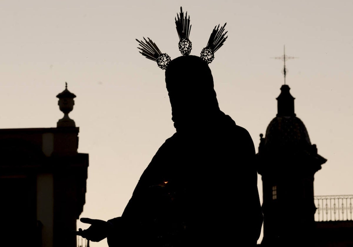 El Señor de la Redención, el pasado lunes en el Vía Crucis del Consejo de Hermandades y Cofradías de Sevilla