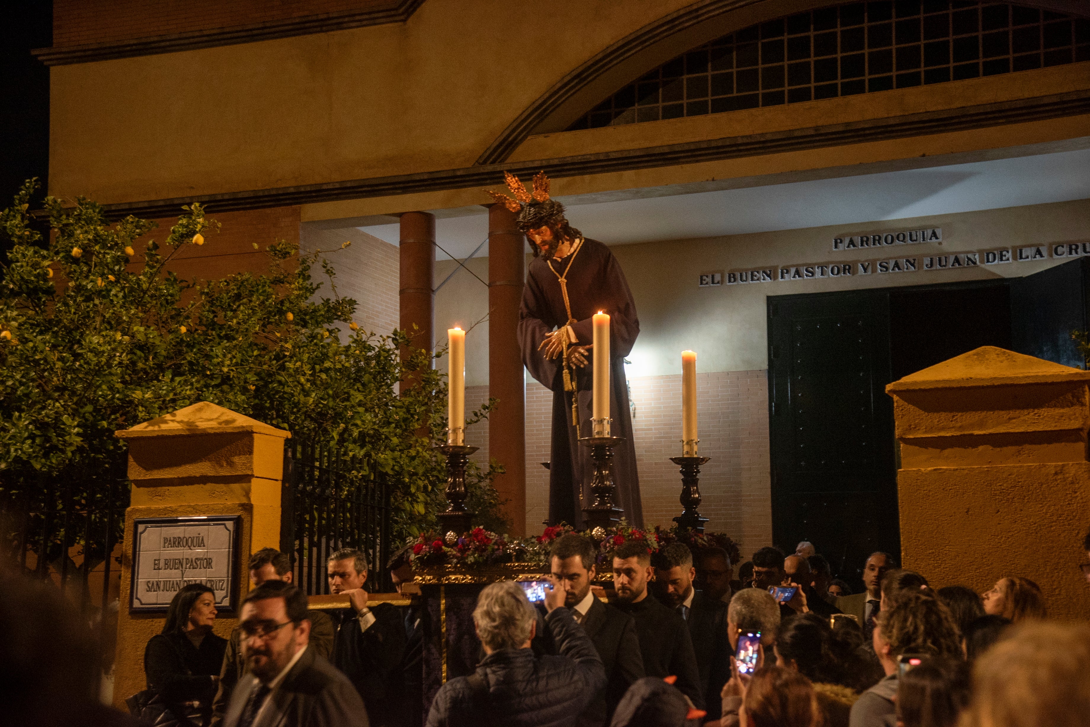 Via Crucis Con Padre Pio Las imágenes de los Vía Crucis del segundo viernes de Cuaresma