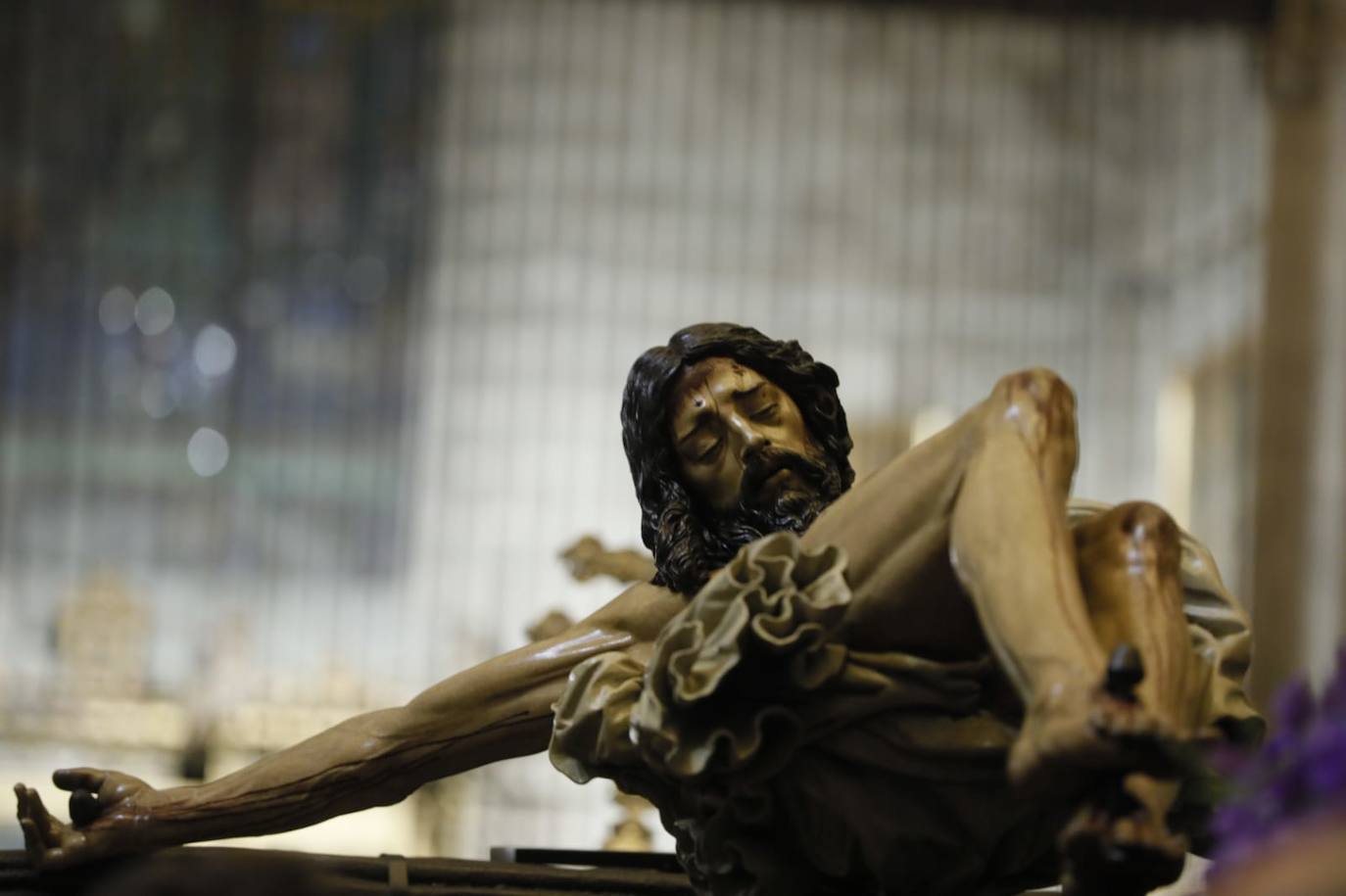 El Vía Crucis de los Estudiantes a la Catedral de Sevilla