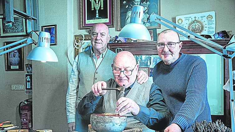 Los Hermanos Delgado: «La orfebrería es un cúmulo de oficios y debe ser considerada arte mayor»