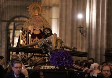 Un traslado frío y directo de Los Estudiantes de la Catedral al Rectorado