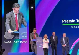 Faconauto premia la trayectoria de Francisco Galnares, presidente de Grupo Syrsa