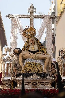 Hermandades y cofradías del Sábado Santo en Sevilla