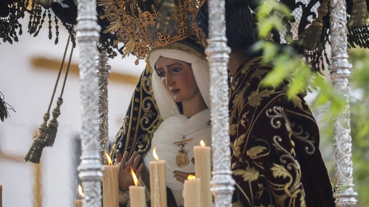 Hermandad del Dulce Nombre Sevilla: itinerario y horario de la Semana Santa 2024