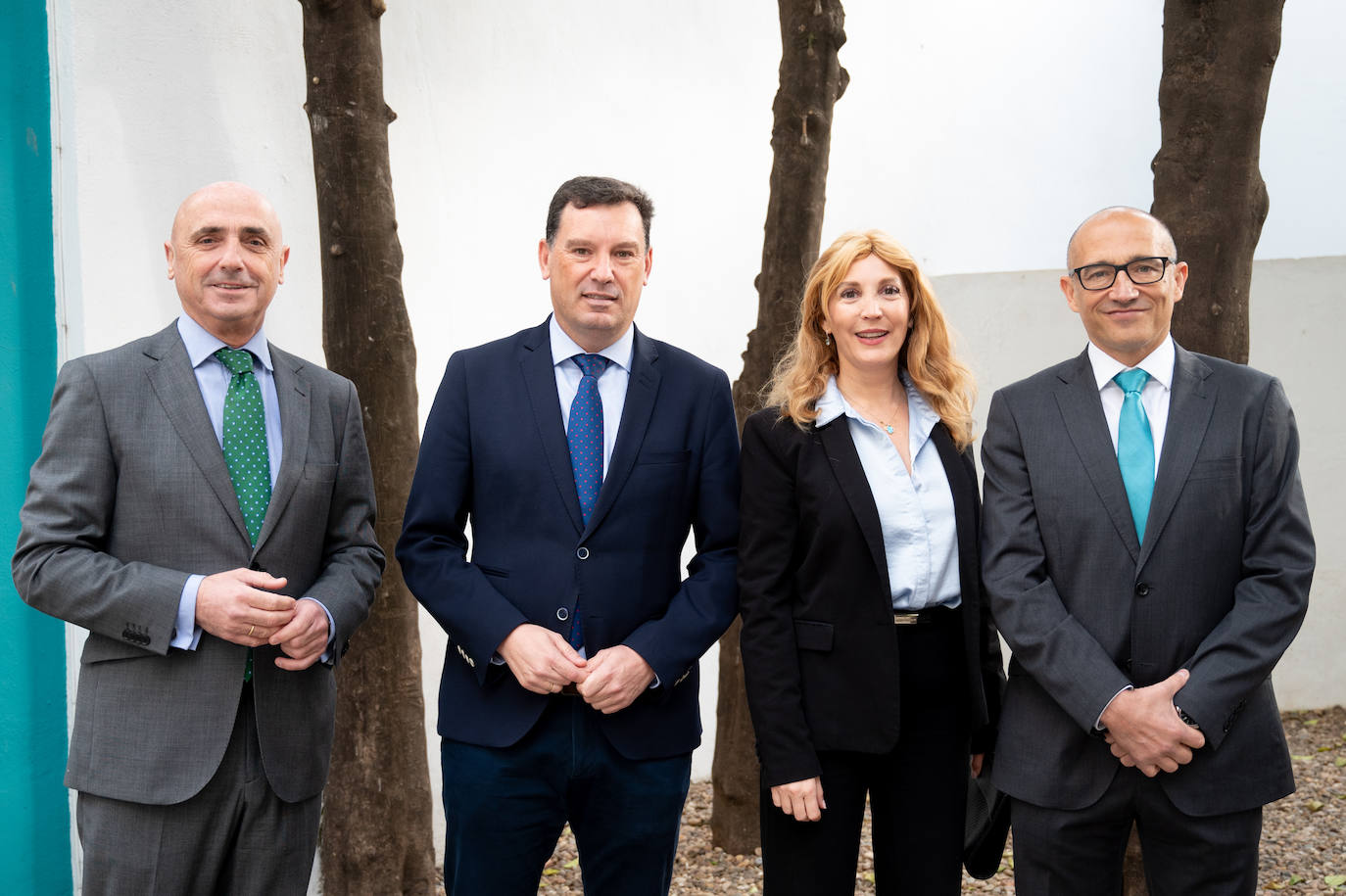 Jesús Velasco, Alberto Santana, Ana María Vielba y Antonio Joyanes