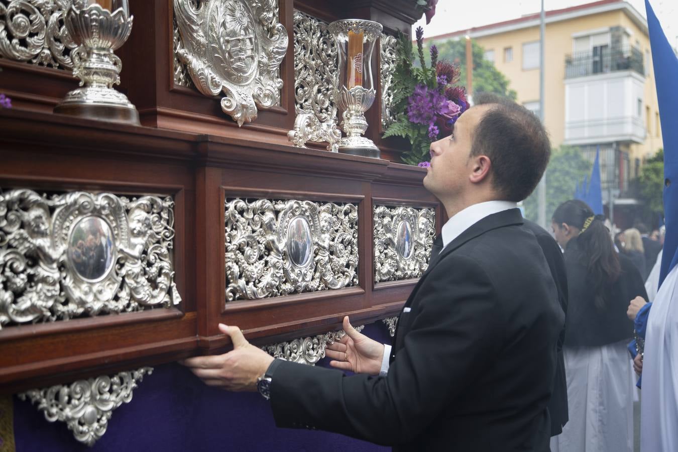 Salida de la hermandad de San José Obrero, este Sábado de Pasión