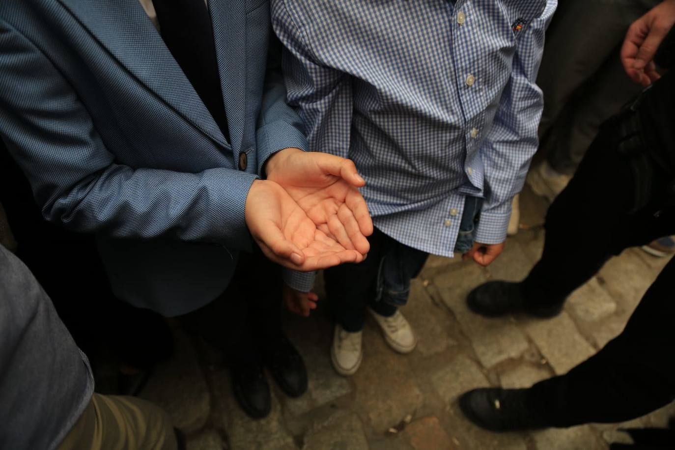 La hermandad de Jesús Despojado realiza su estación de penitencia con normalidad a pesar de las previsiones meteorológicas