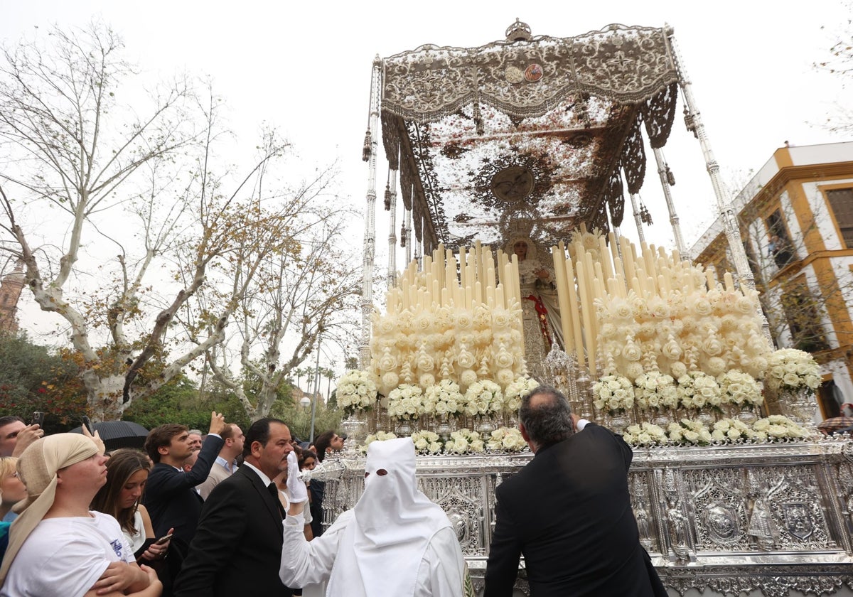 Virgen de la Paz
