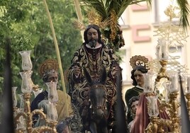 Quién fue Zaqueo y por qué va subido a una palmera en el paso de la Borriquita en la Semana Santa de Sevilla