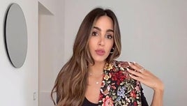 Artesanía Textil, la tienda sevillana de mantones que ha conquistado a Rocío Osorno