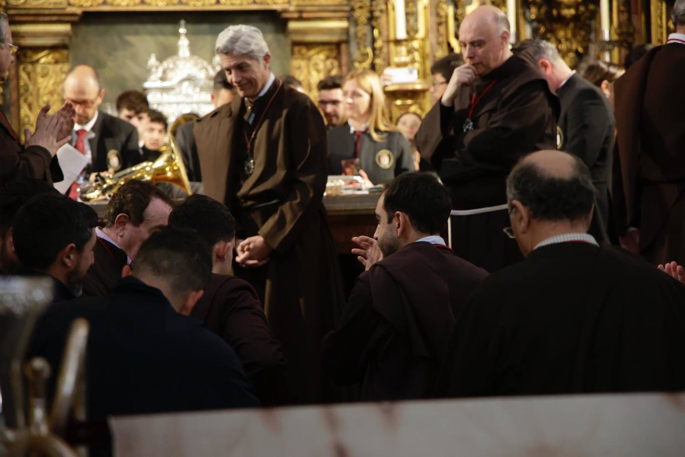 El Buen Fin desafía a la lluvia y procesiona este Miércoles Santo