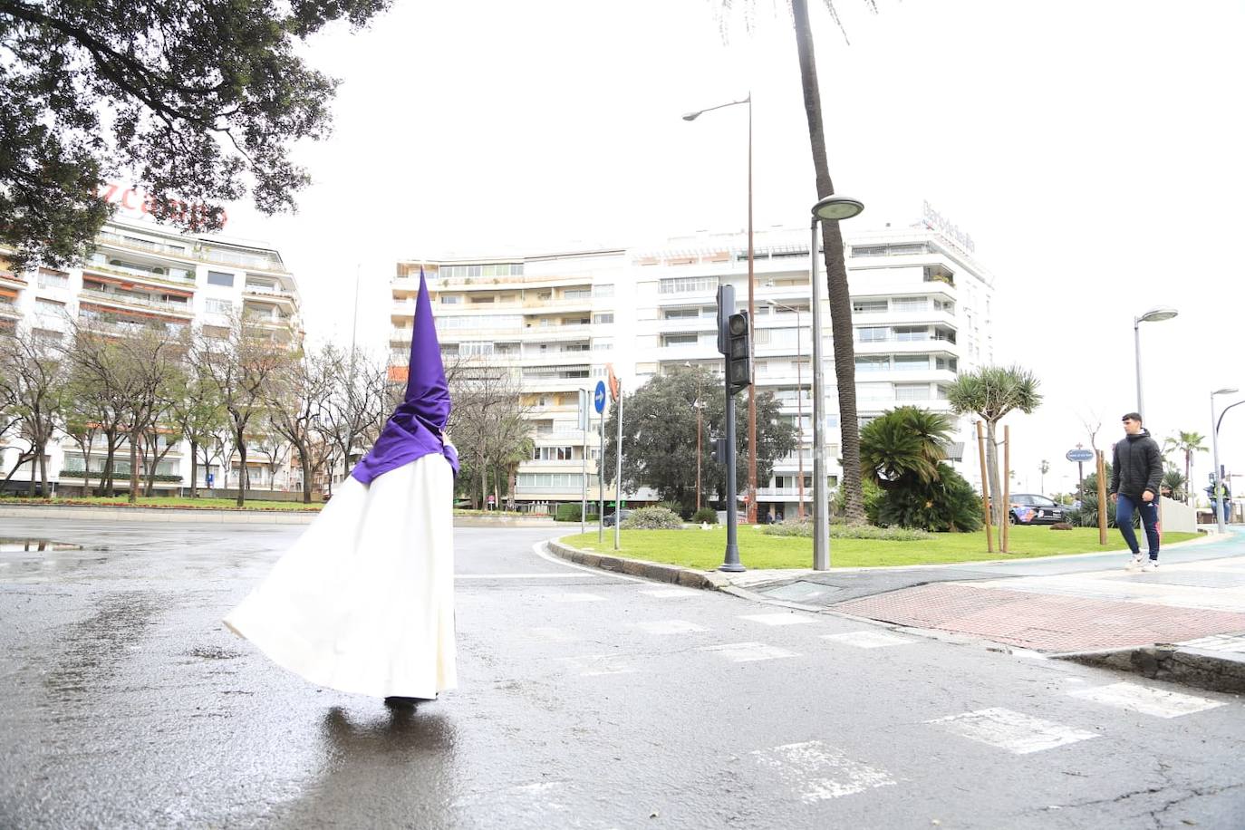 La hermandad de las Cigarreras se queda en la Capilla de la Fábrica de Tabacos debido a las previsiones meteorológicas